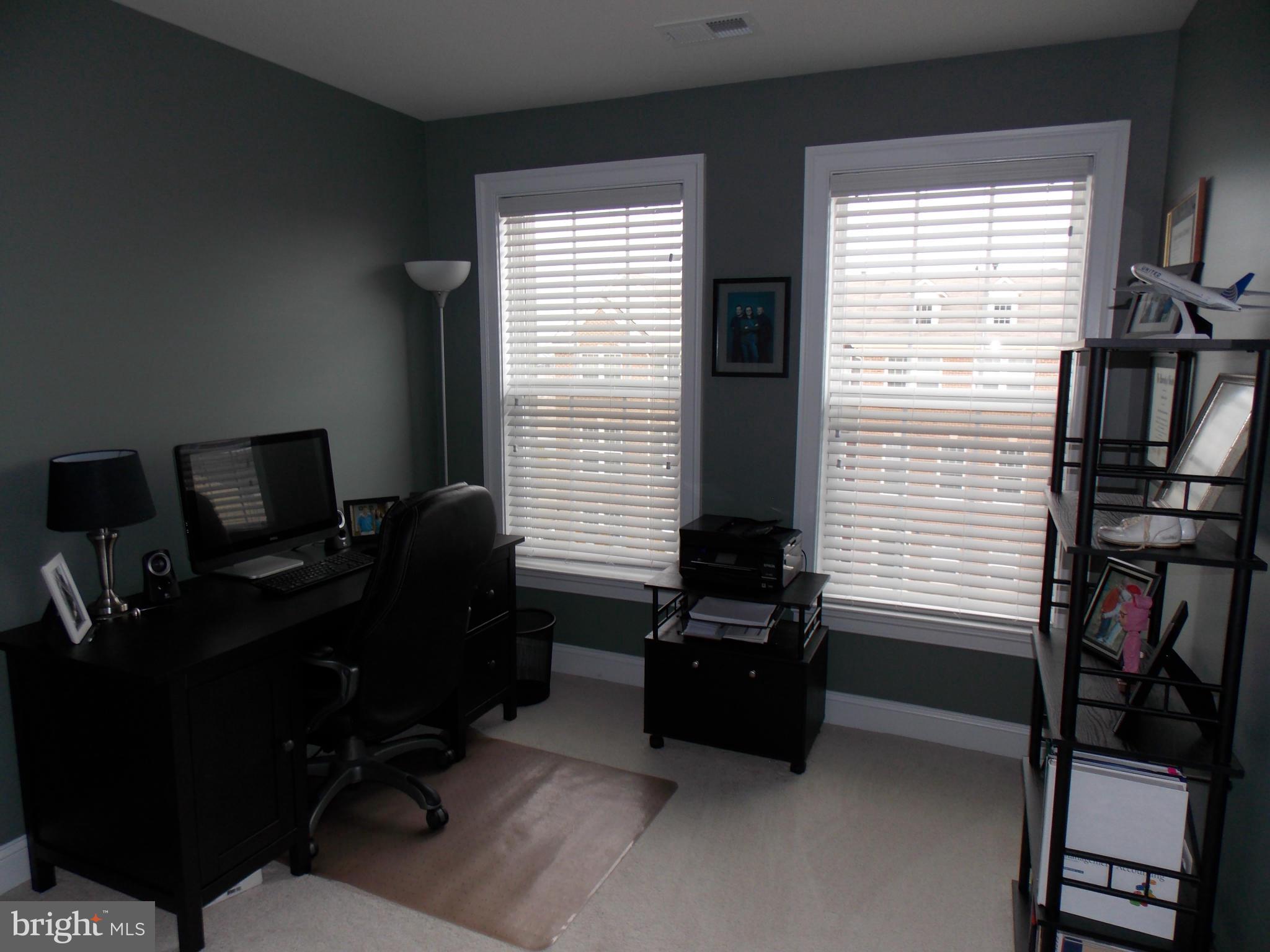 OAKLAWN - Residential