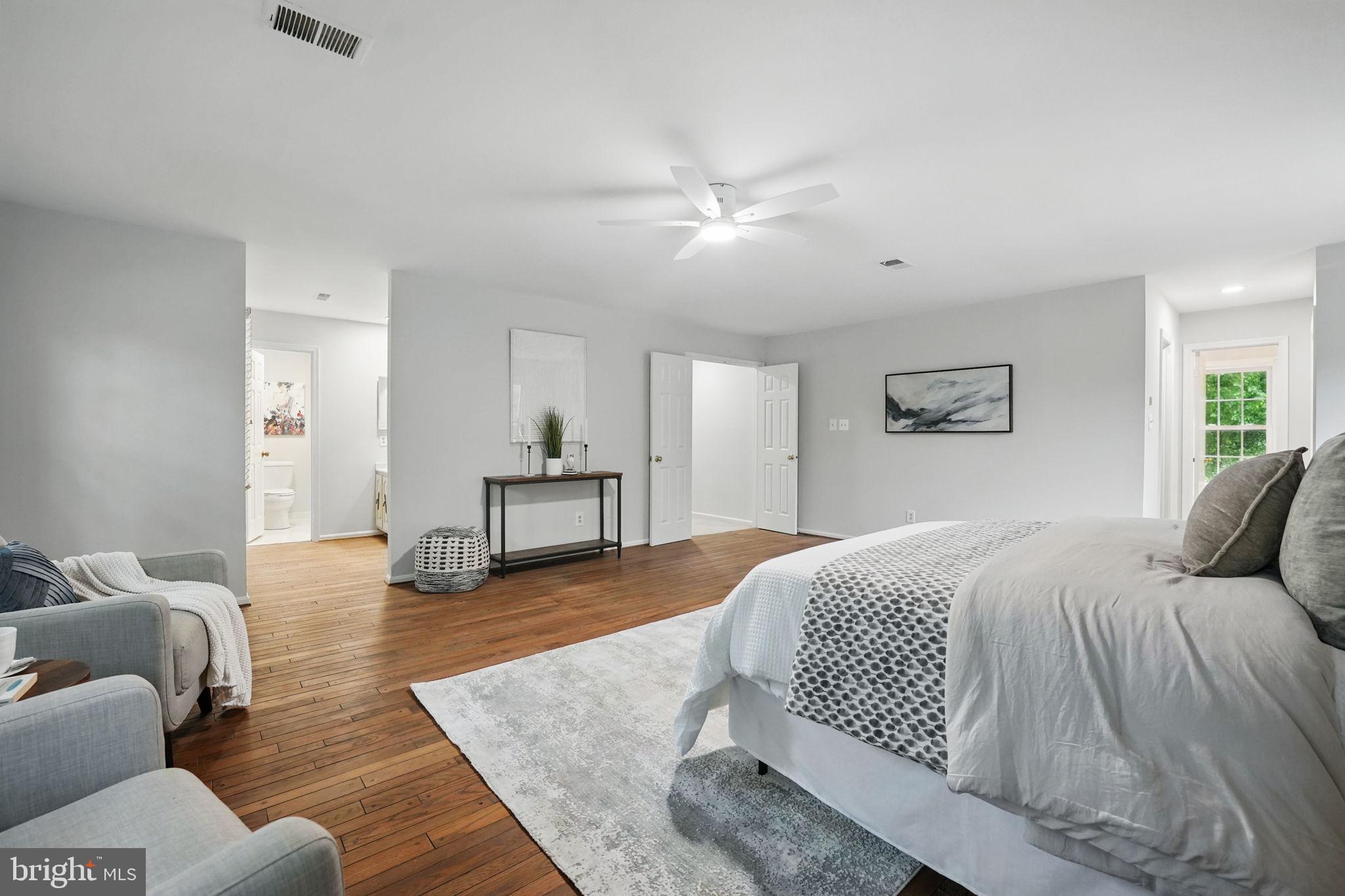 FOX MILL WOODS - Residential