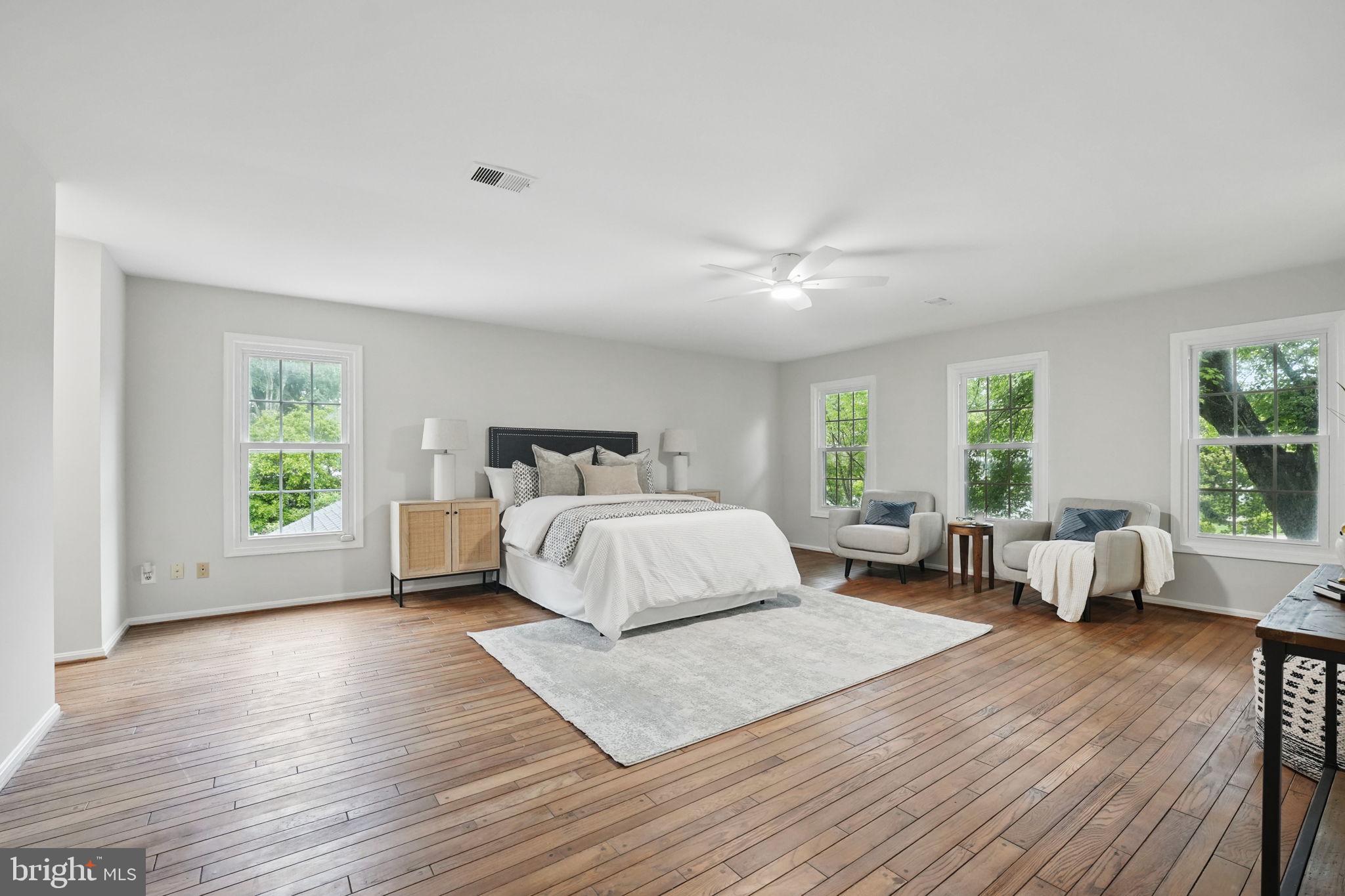 FOX MILL WOODS - Residential