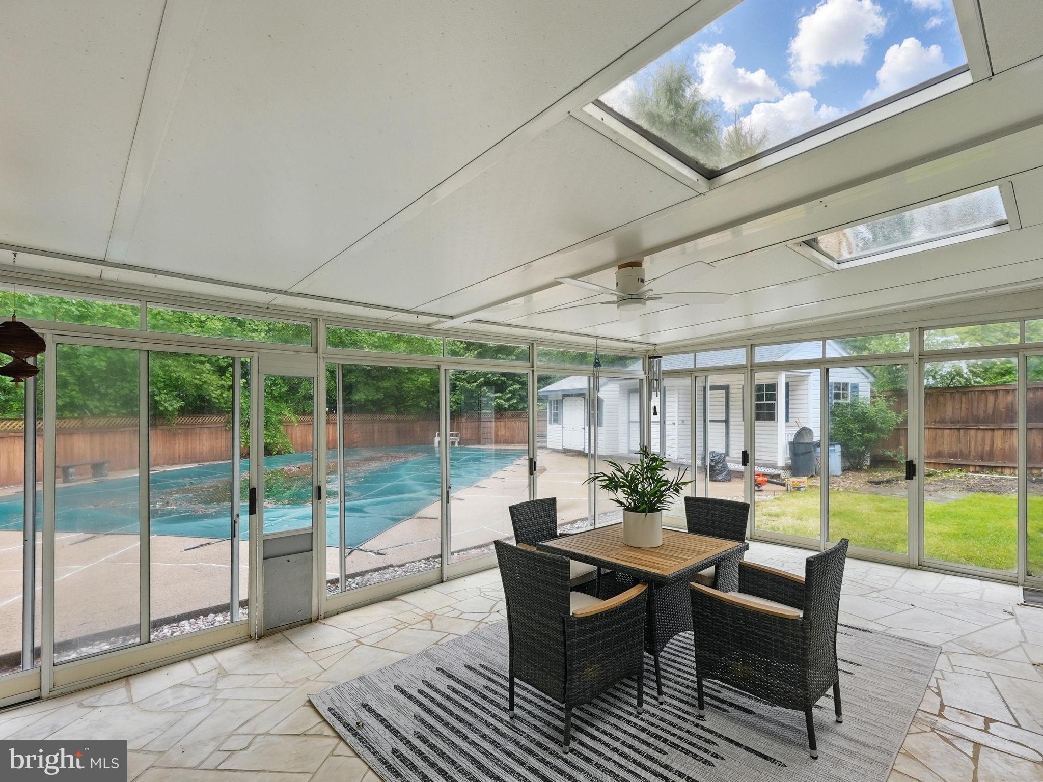 2624 BLACK FIR COURT