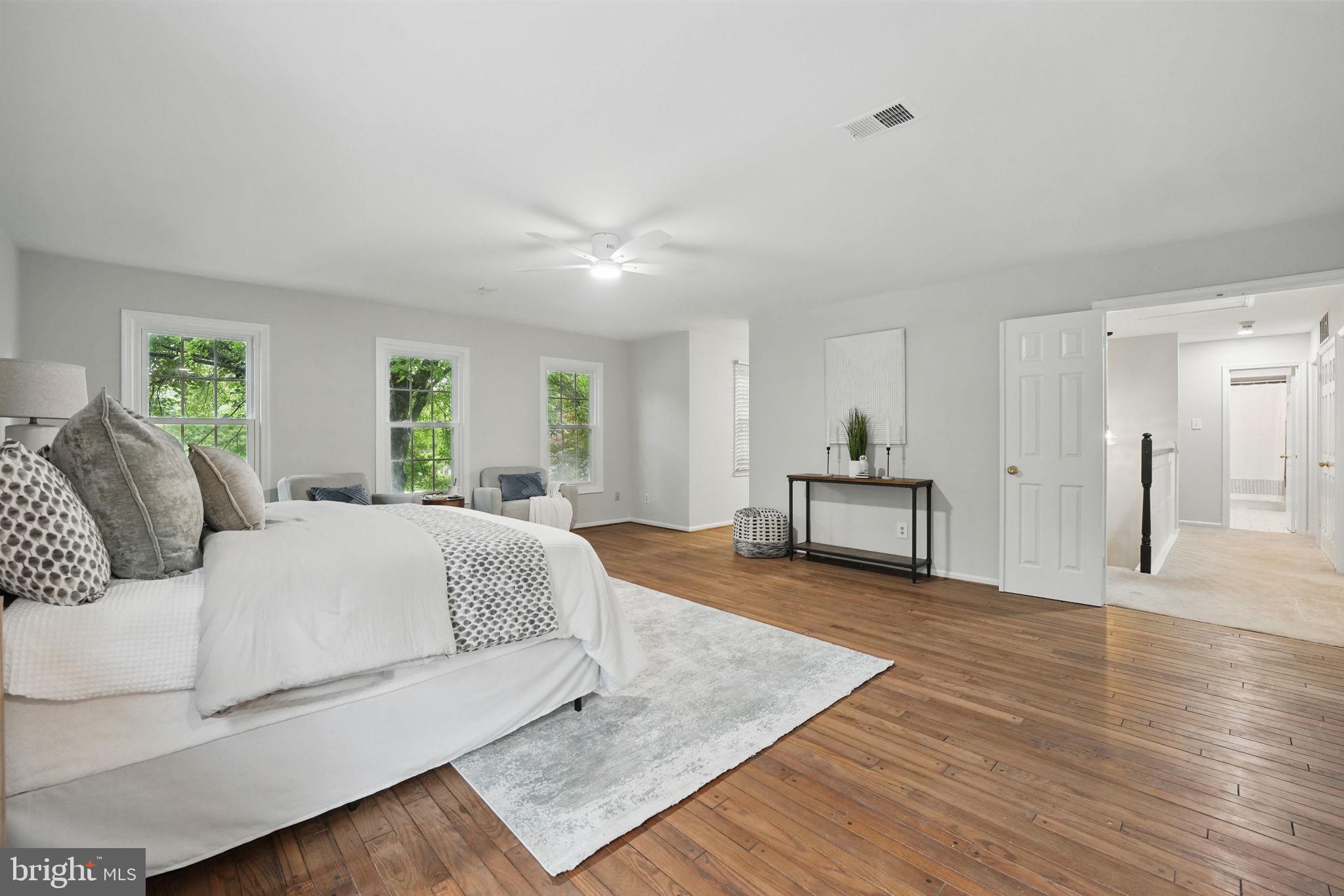 FOX MILL WOODS - Residential