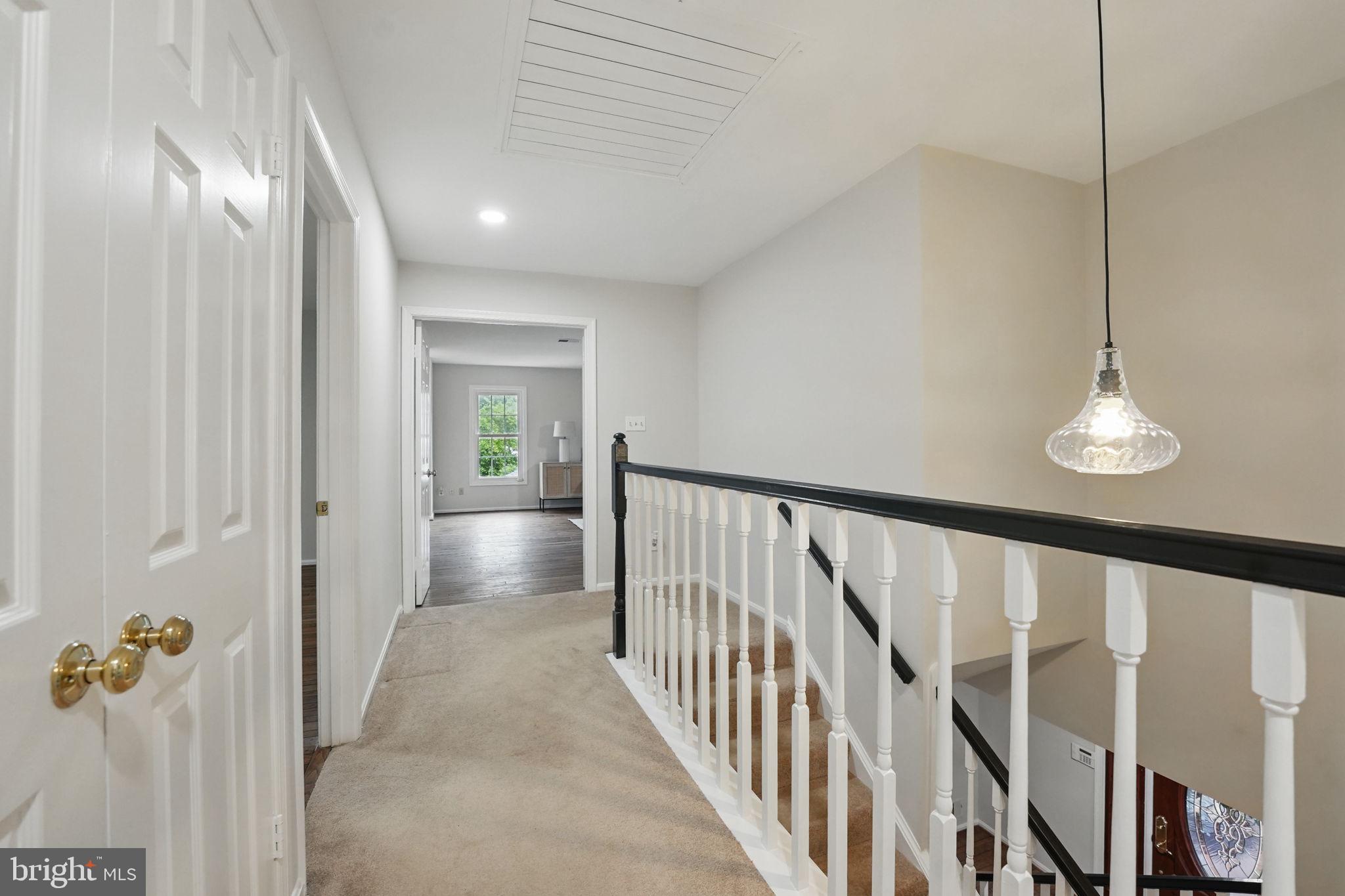 FOX MILL WOODS - Residential