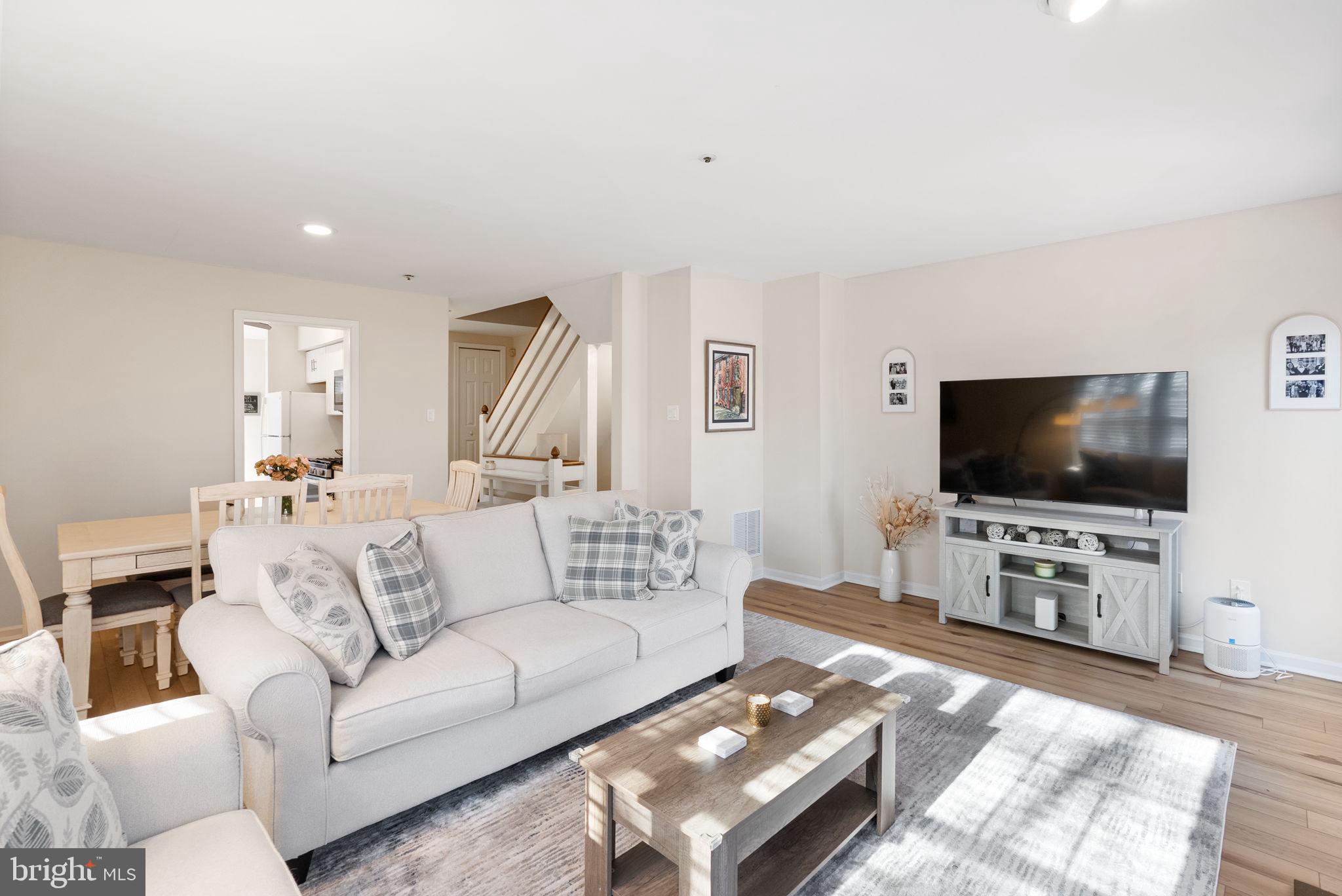 EXTON STATION - Residential