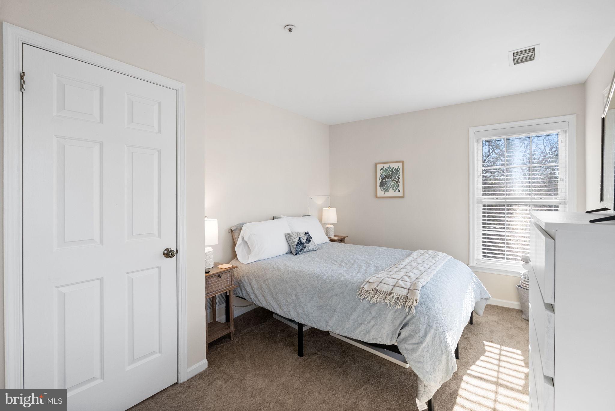 EXTON STATION - Residential