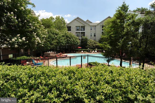 GATES OF MCLEAN - Residential Lease