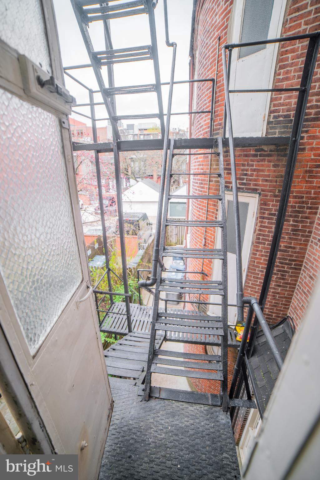 WASHINGTON SQ WEST - Residential Lease