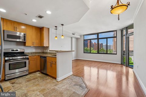Condo For Sale - 3650 S Glebe Road #445<br/> Arlington County, ARLINGTON, VA 22202