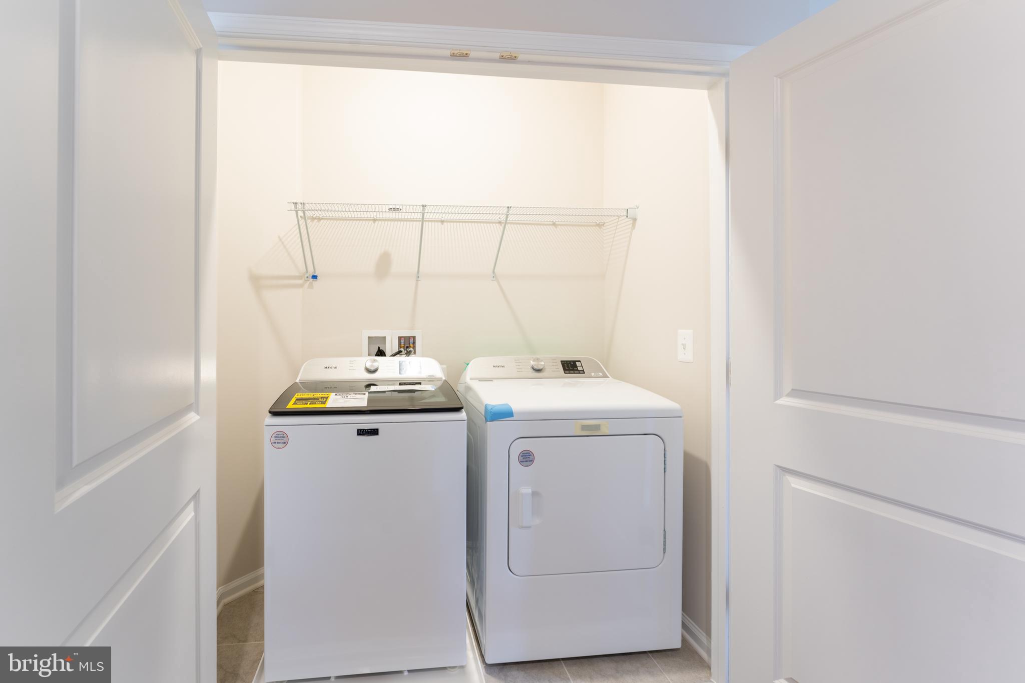 POTOMAC STATION MARKETPLACE - Residential Lease