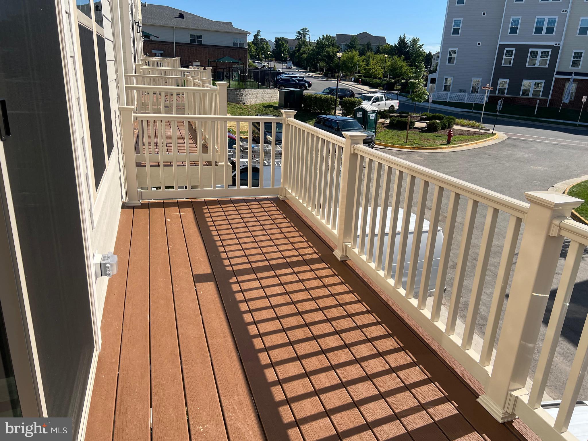 POTOMAC STATION MARKETPLACE - Residential Lease