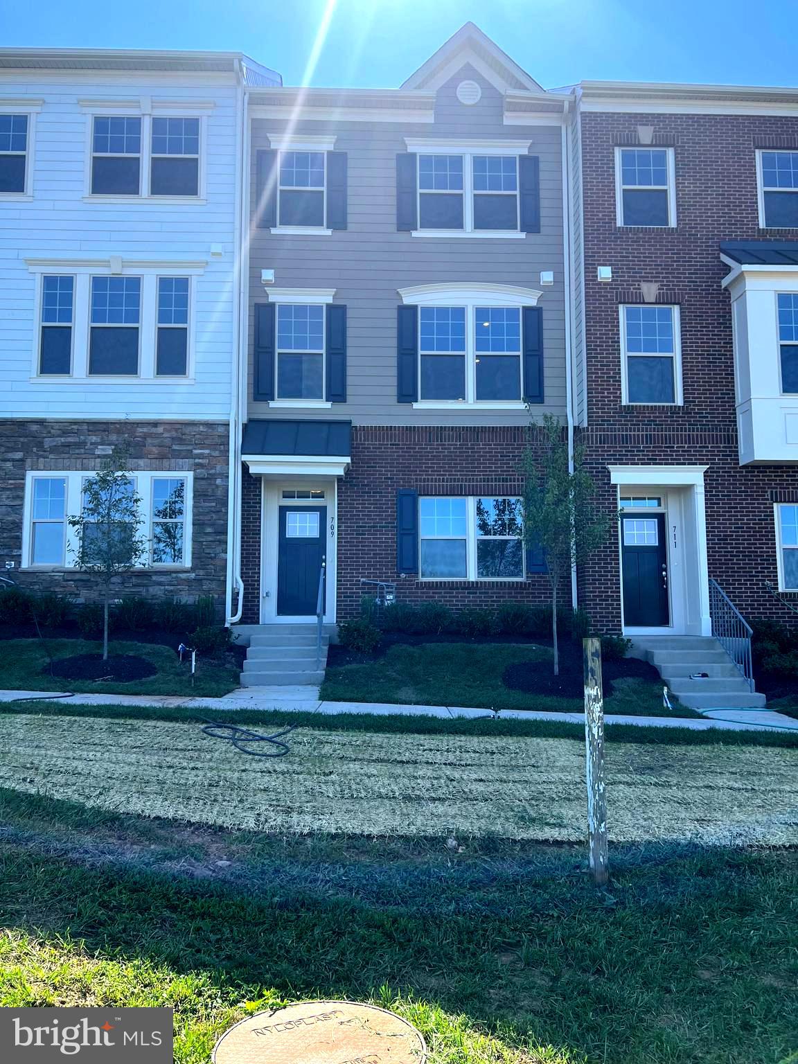 POTOMAC STATION MARKETPLACE - Residential Lease