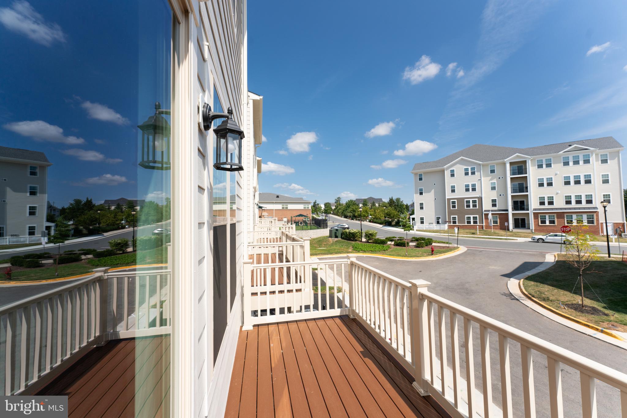 POTOMAC STATION MARKETPLACE - Residential Lease