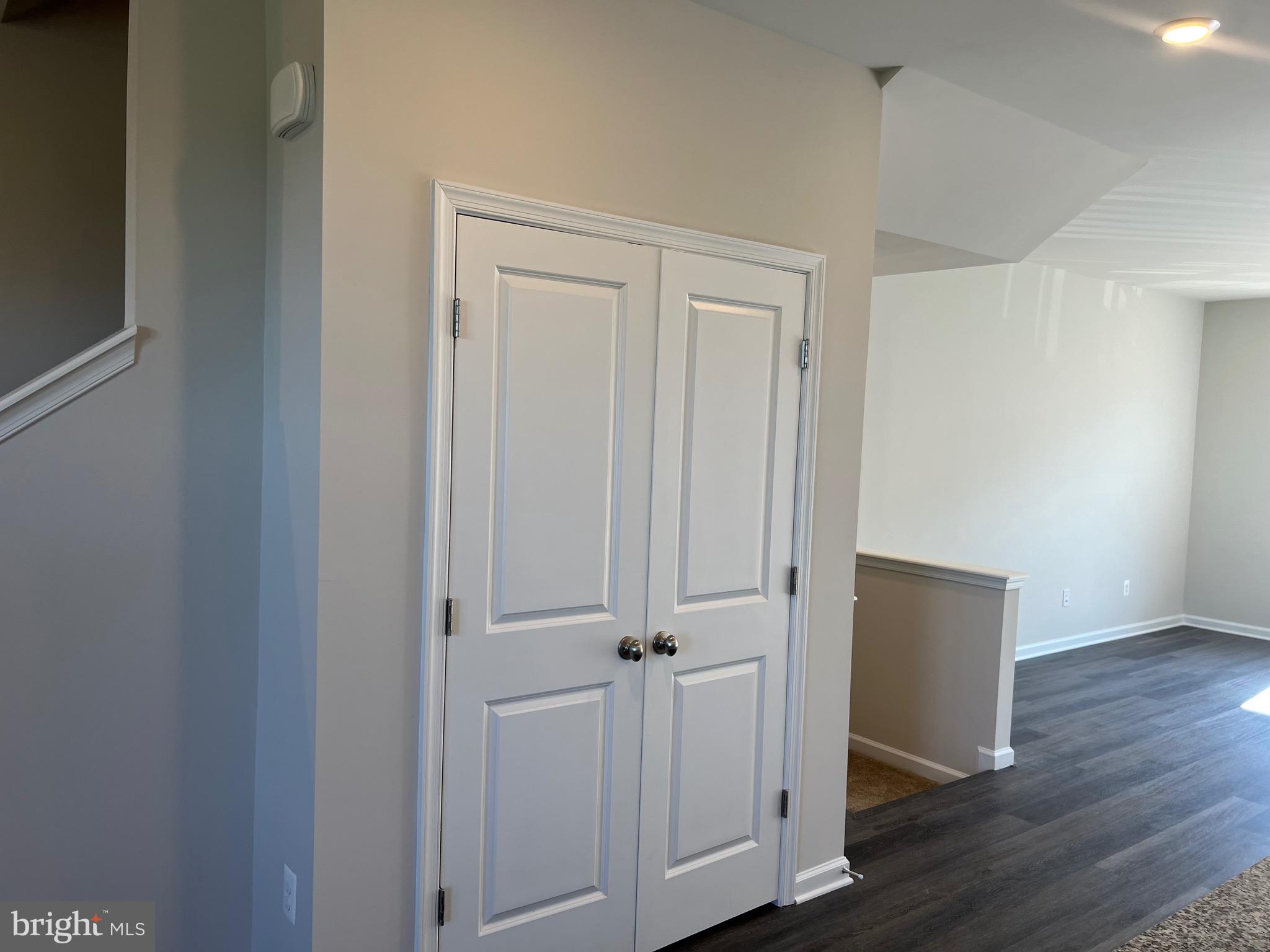 POTOMAC STATION MARKETPLACE - Residential Lease