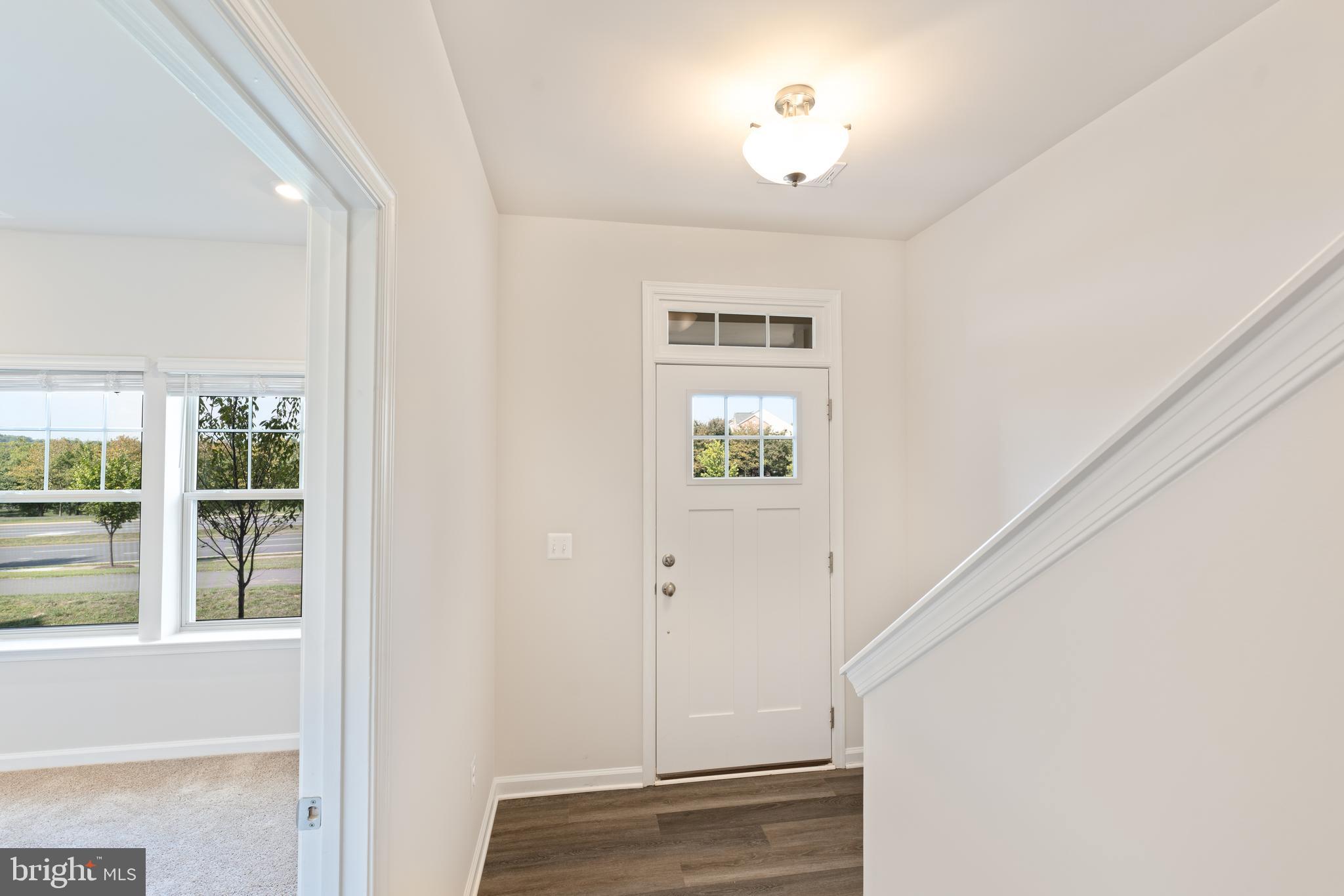 POTOMAC STATION MARKETPLACE - Residential Lease