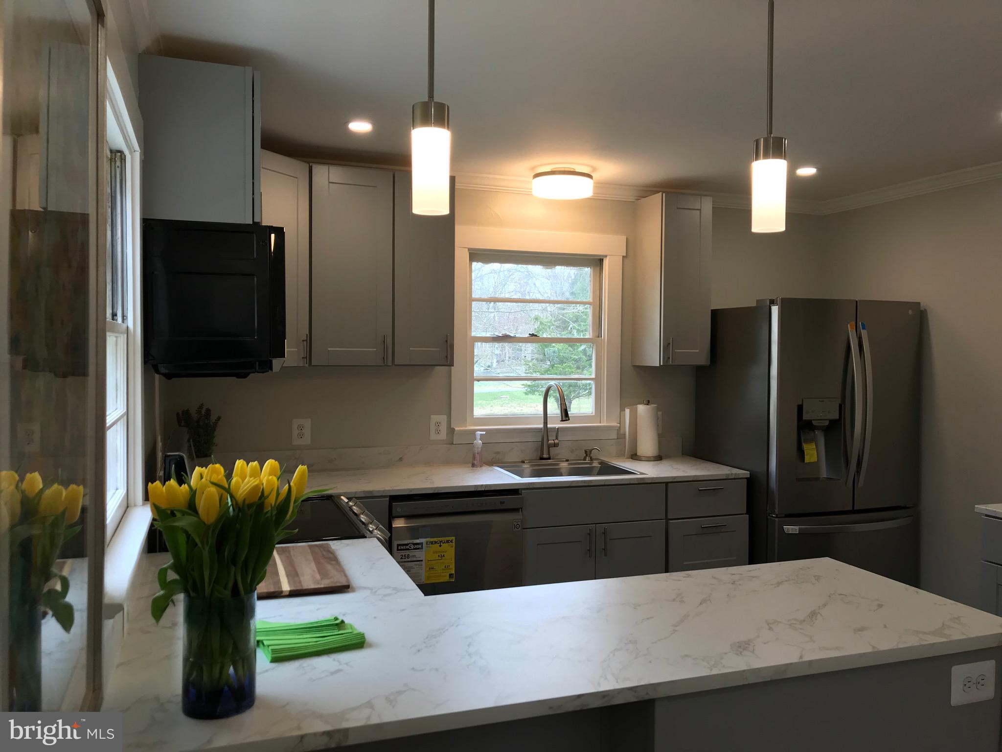 927 OLD ANNAPOLIS NECK ROAD