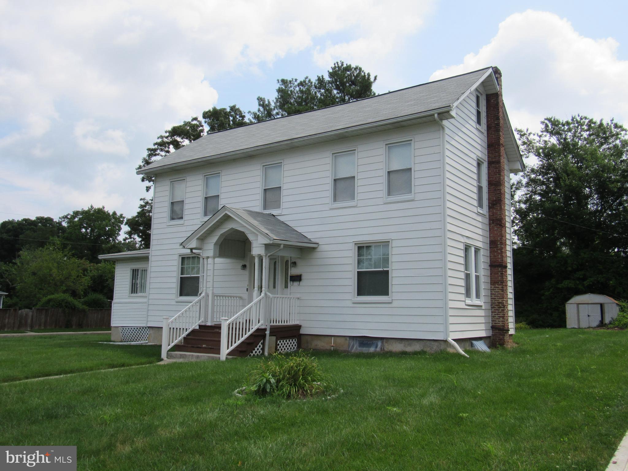 KENILWORTH PARK - Residential