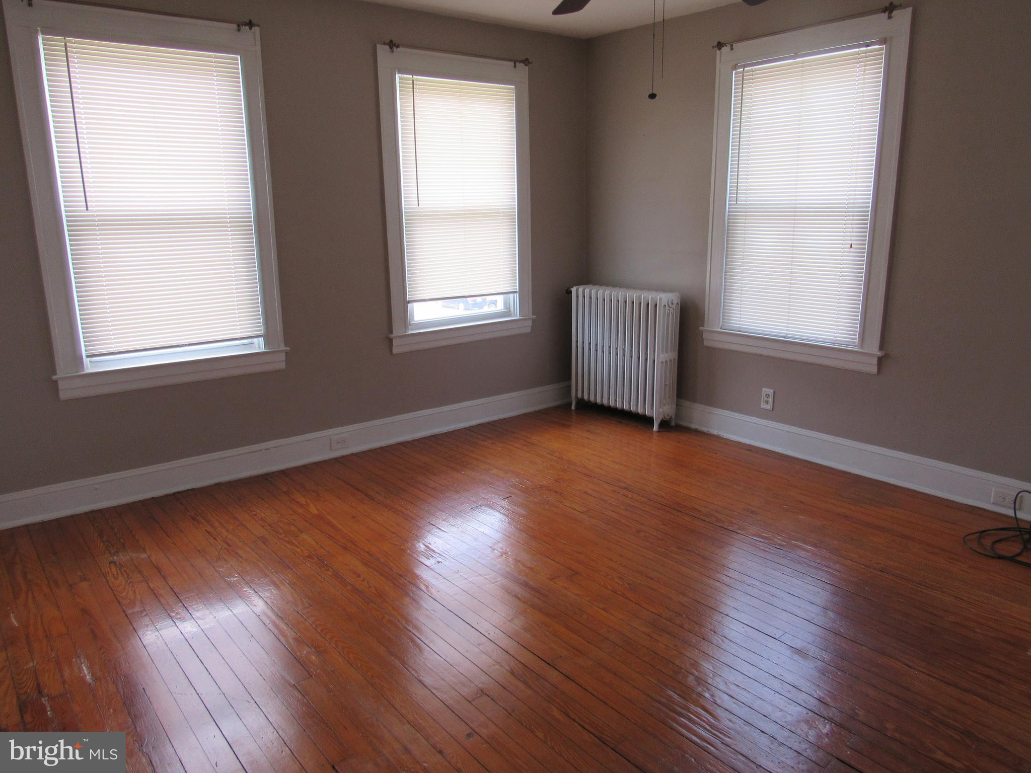 KENILWORTH PARK - Residential