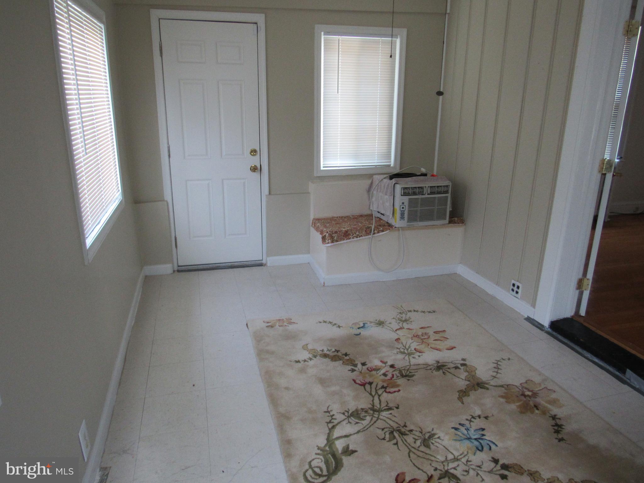 KENILWORTH PARK - Residential