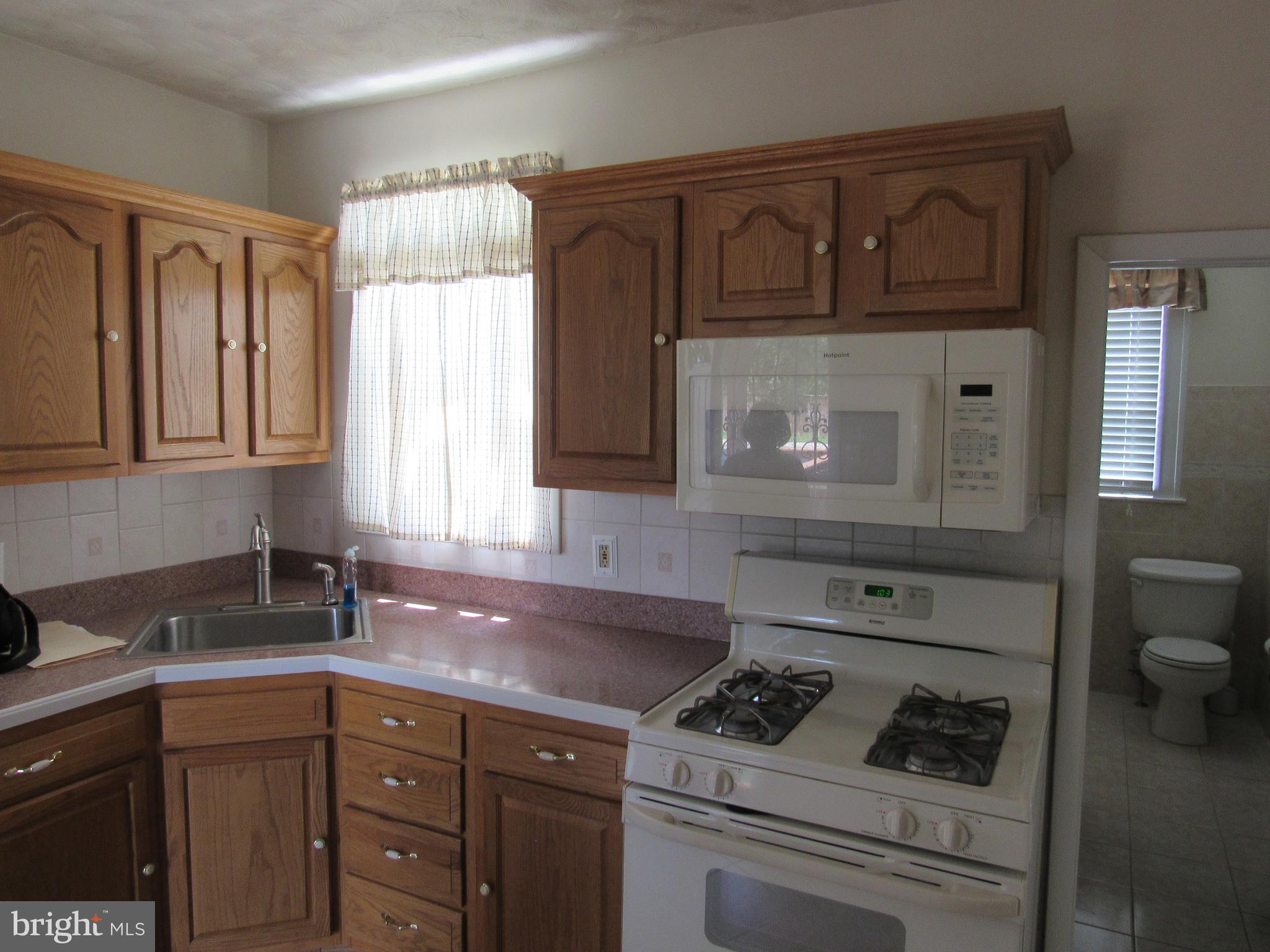 KENILWORTH PARK - Residential