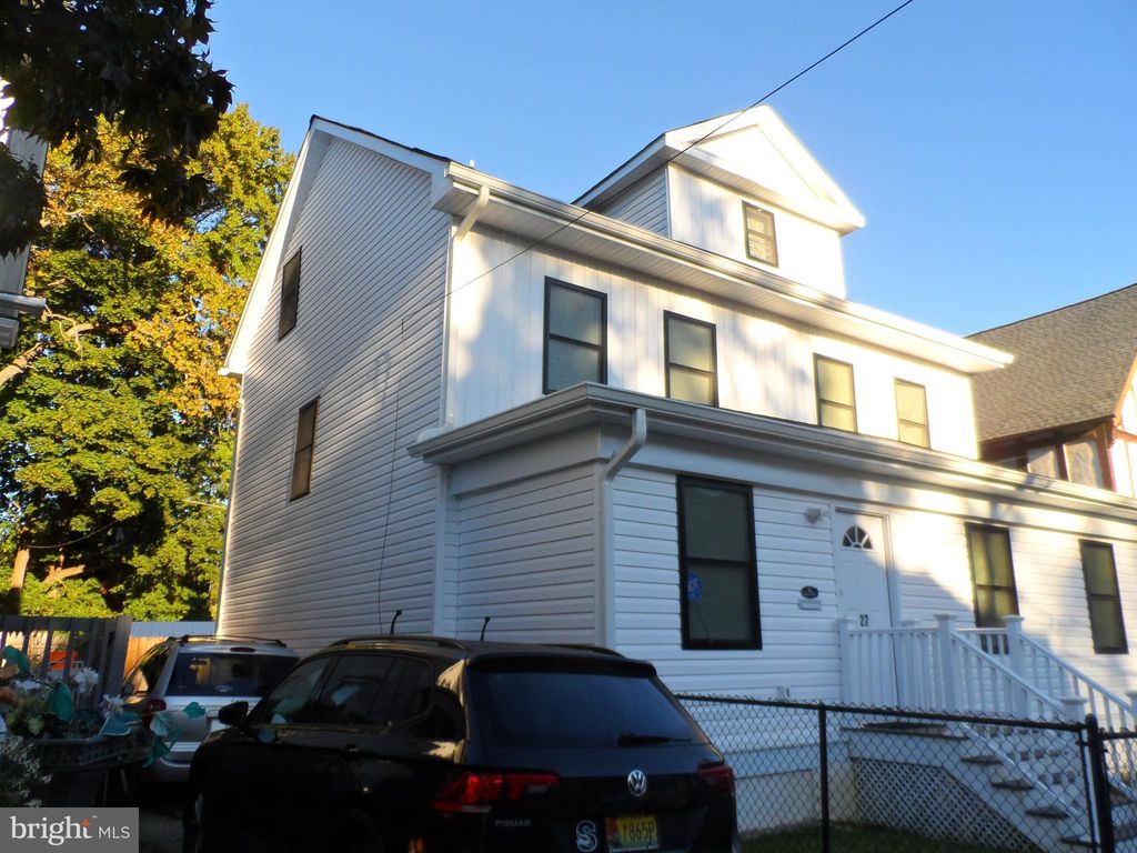 Photo of 27 Atterbury Avenue, TRENTON, NJ 08618 (MLS # NJME2067598)