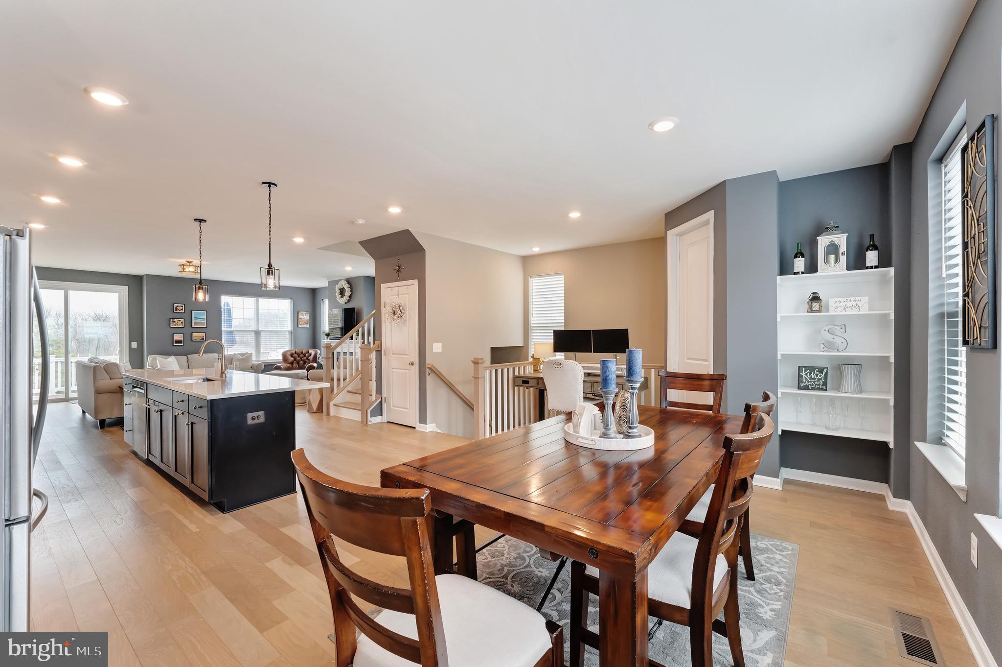 GOOSE CREEK - Residential