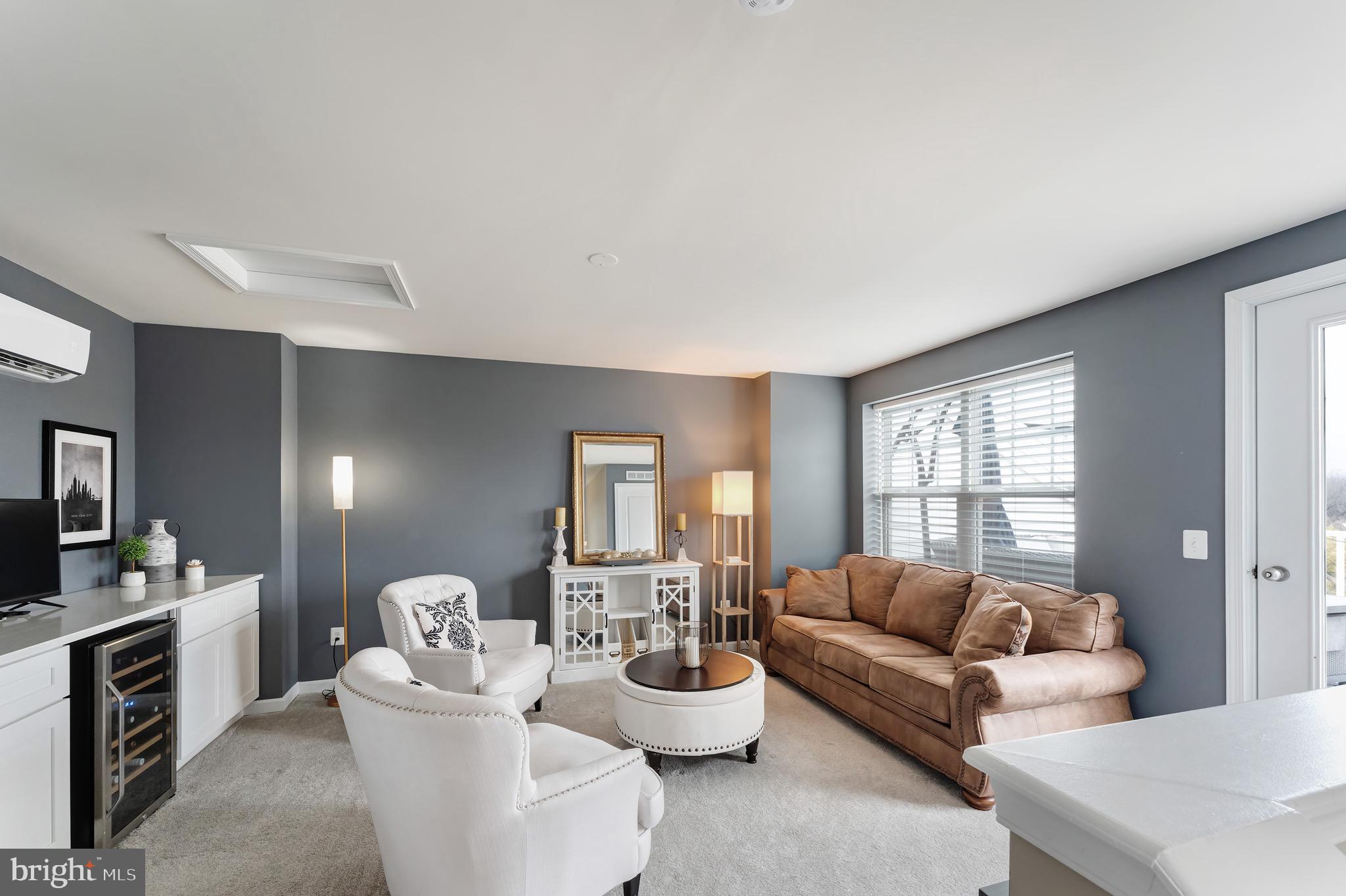 GOOSE CREEK - Residential