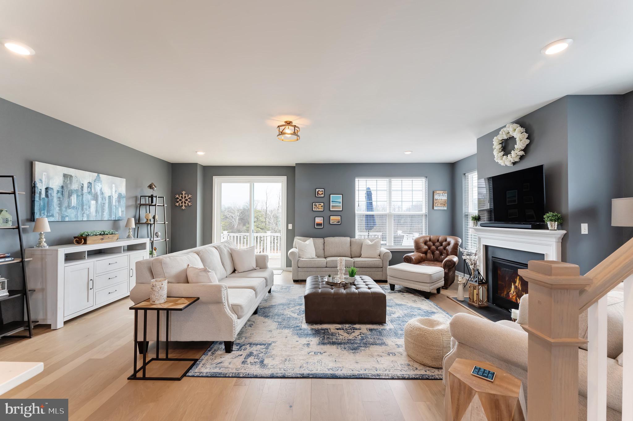 GOOSE CREEK - Residential