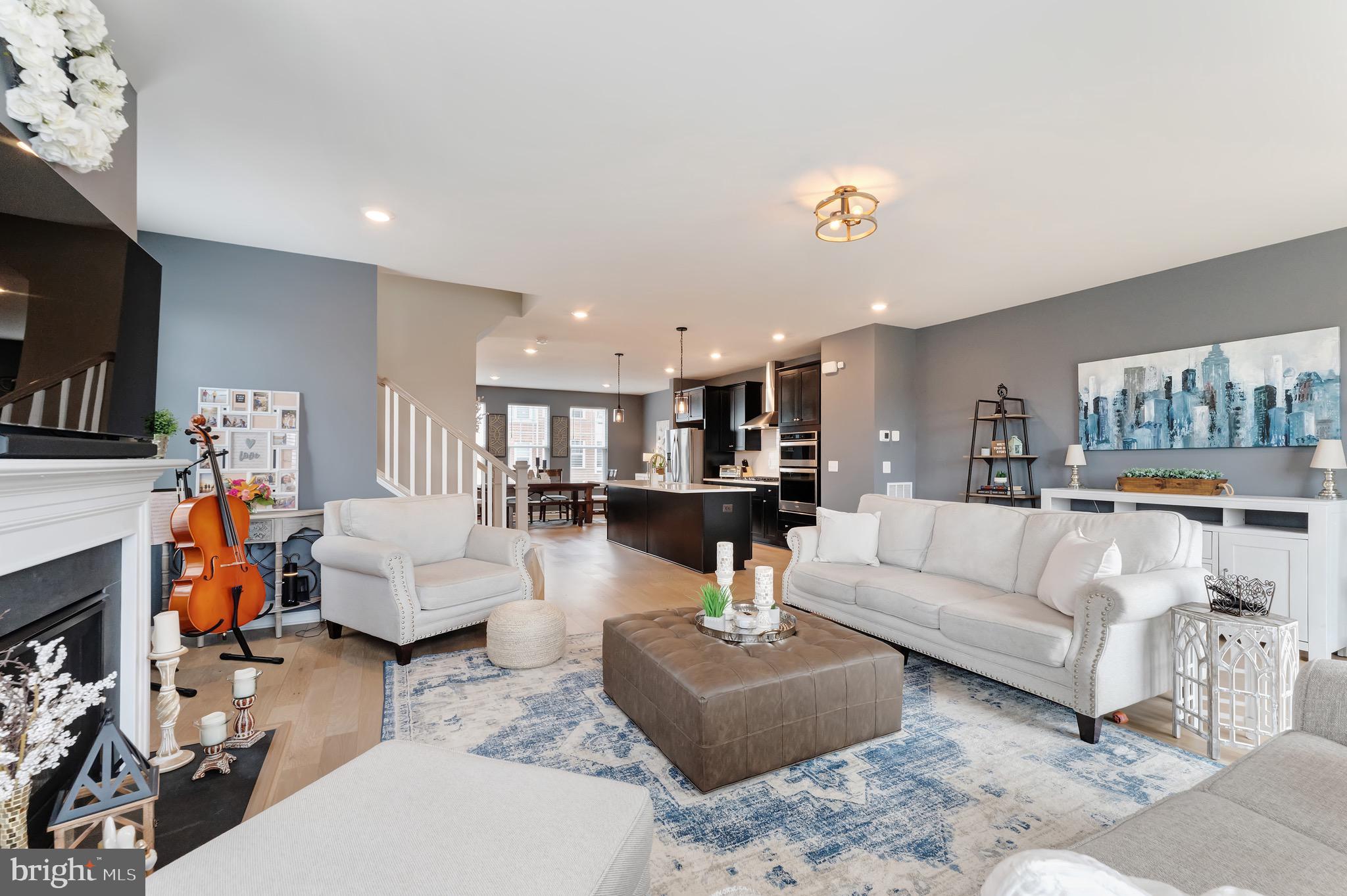 GOOSE CREEK - Residential