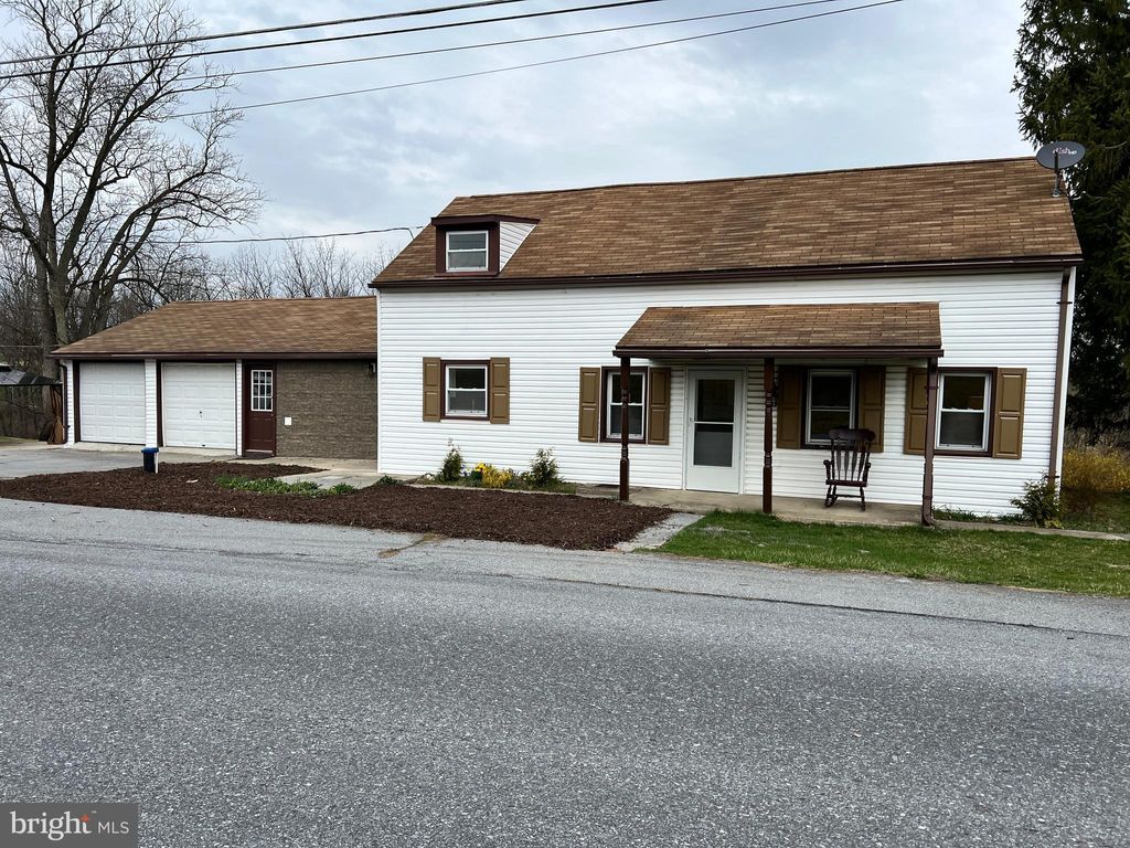 Photo of 930 Orchard Road, MANHEIM, PA 17545 (MLS # PALA2067922)