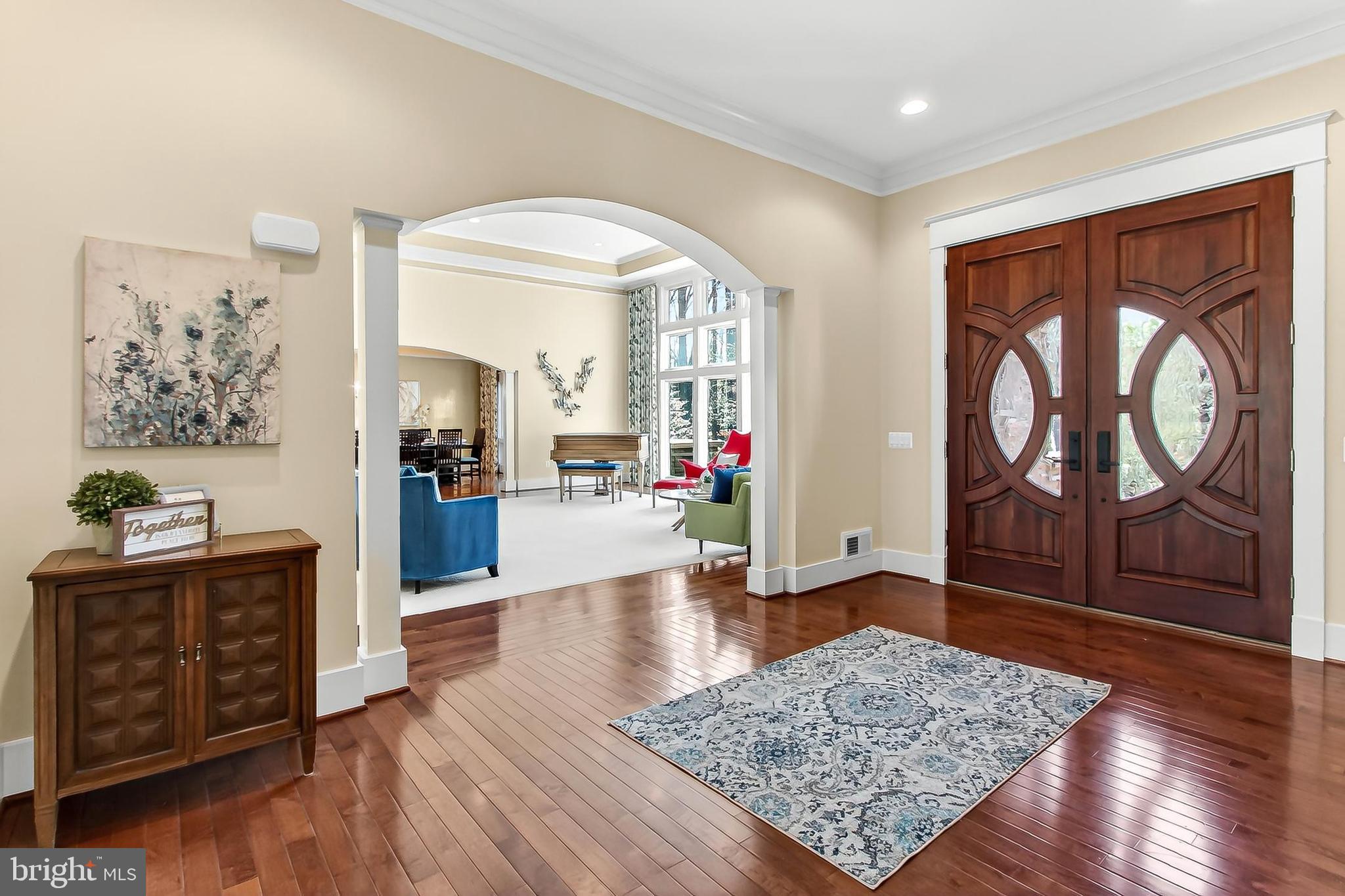 THE SINGING WOODS - Residential