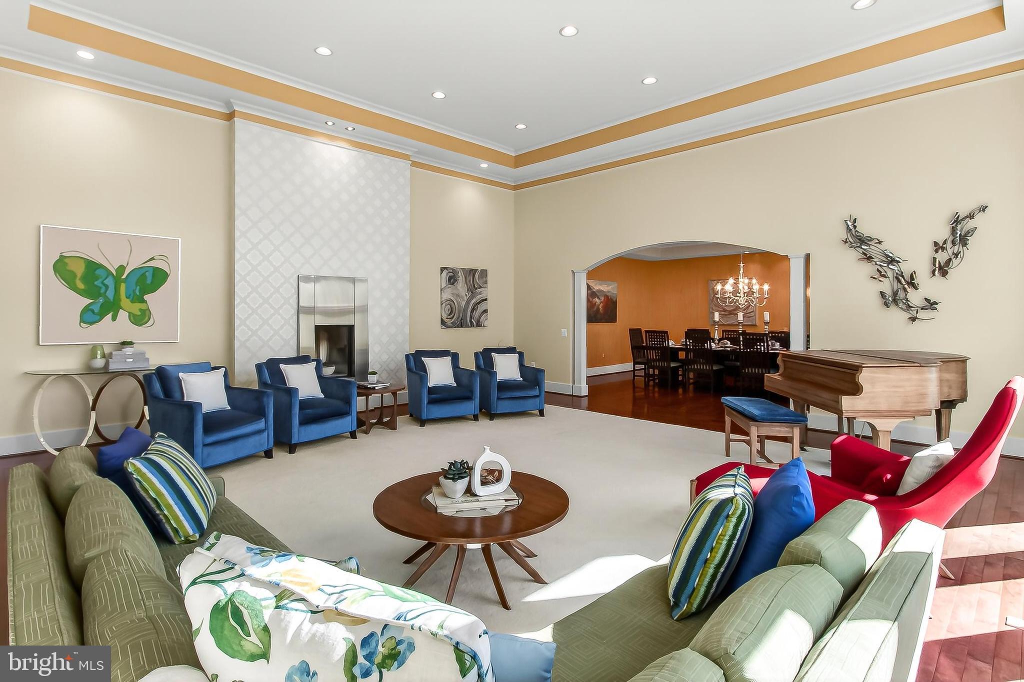 THE SINGING WOODS - Residential