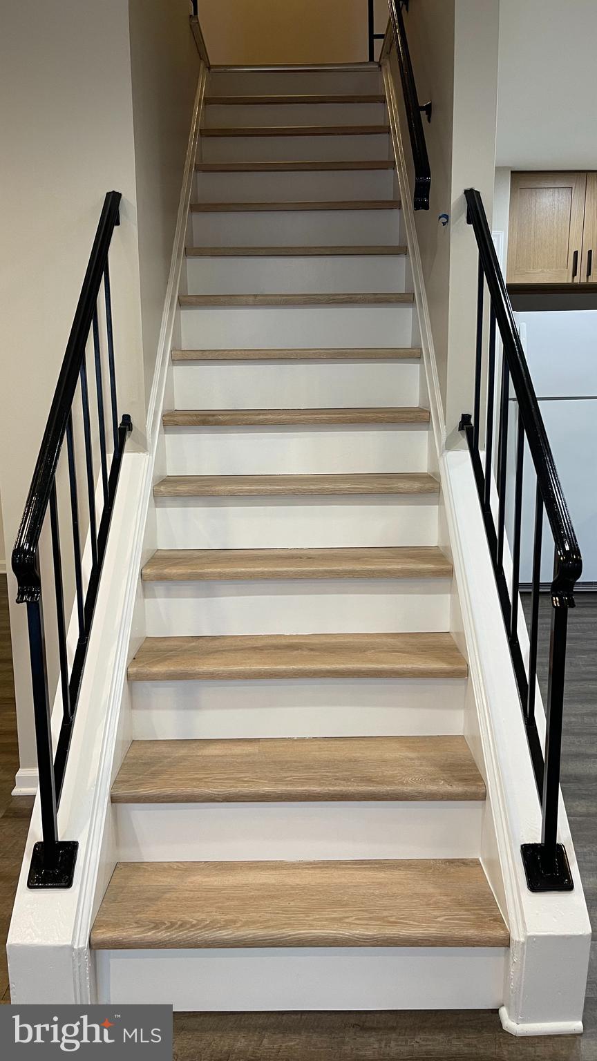 SUNSET RIDGE - Residential Lease