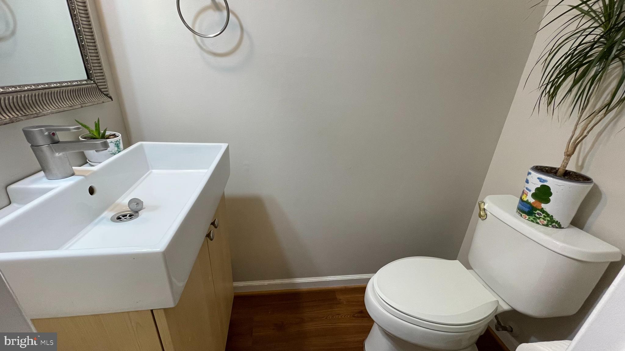 SUNSET RIDGE - Residential Lease