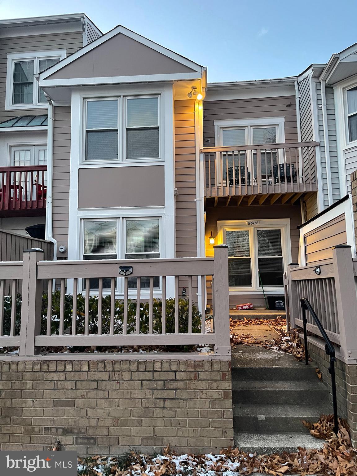 SUNSET RIDGE - Residential Lease