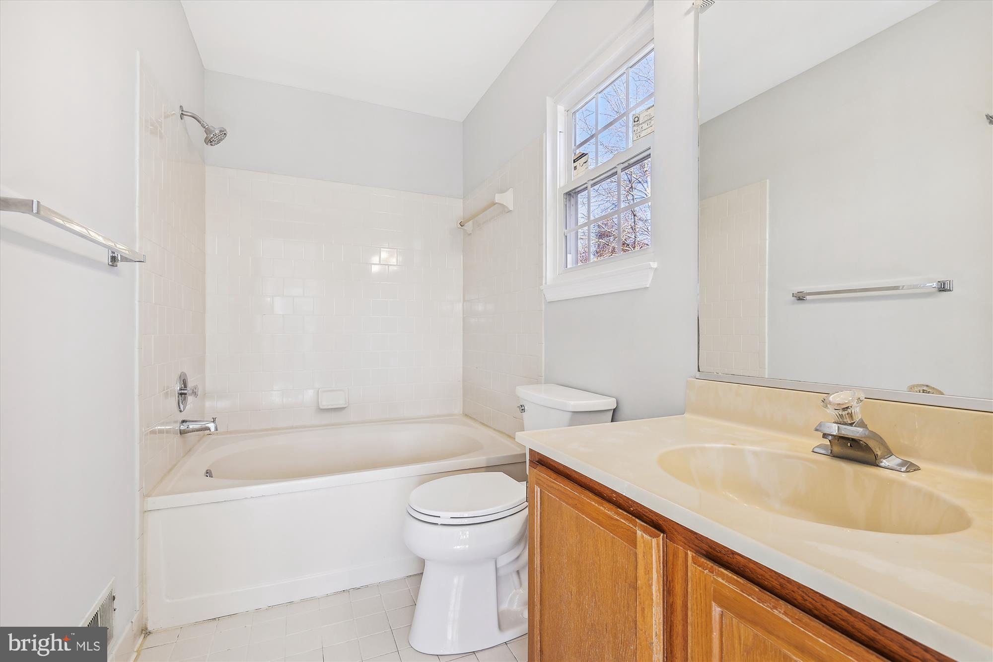 BOWLING BROOK FARMS - Residential