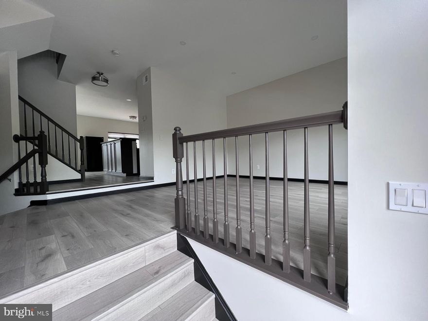 Move-in ready! This newly renovated townhouse is conveniently located near Dulles Town Center Mall, with easy access to Rt 28, Rt 7, and 267. Featuring four bedrooms and 3.5 bathrooms, including a full bedroom and bathroom on the lower level. Enjoy the privacy of a fenced-in backyard. This is a must-see property!