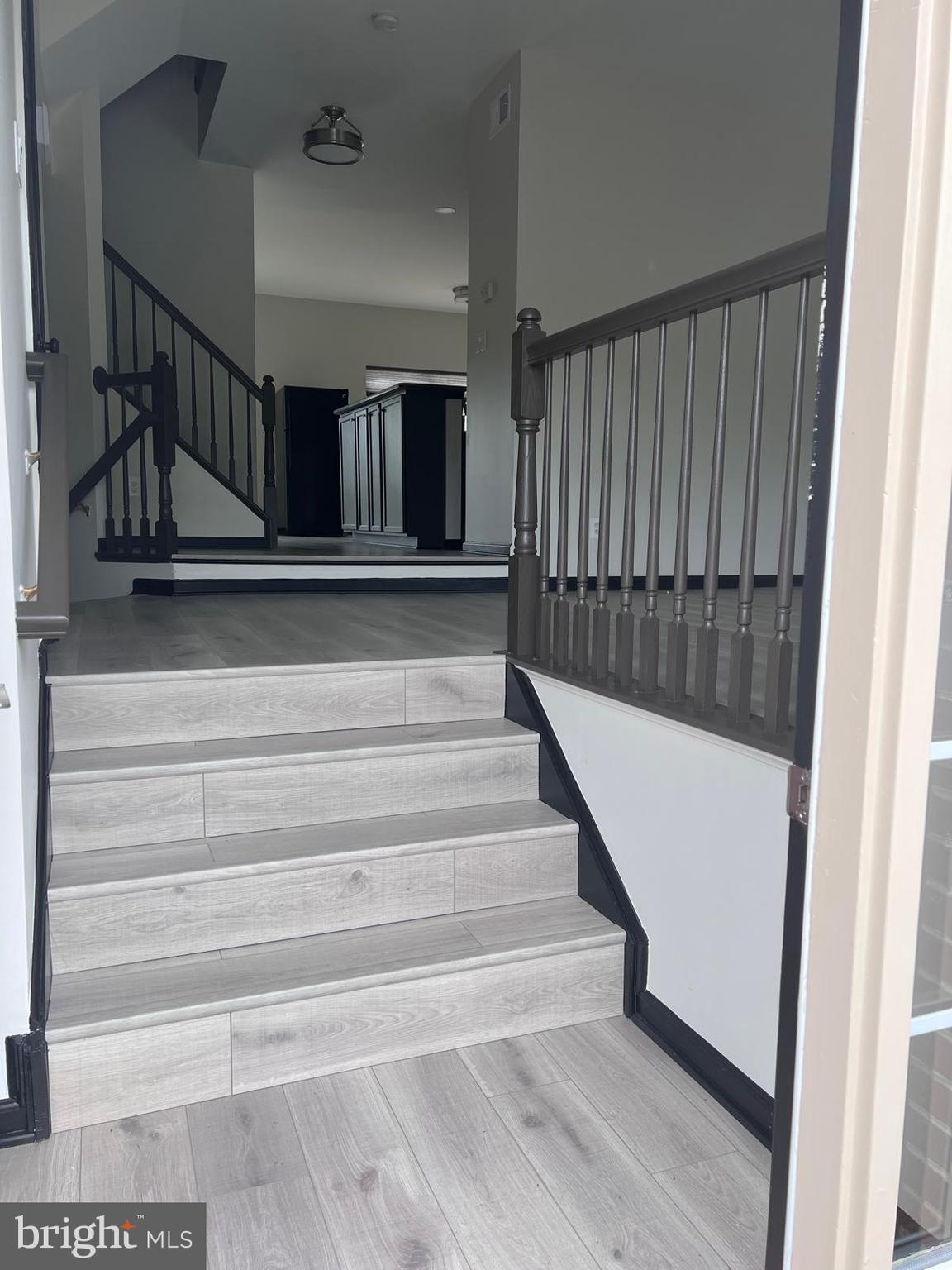 COLONNADE AT DULLES - Residential