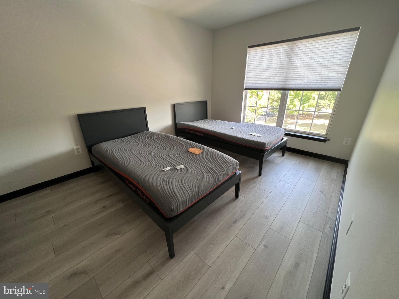 COLONNADE AT DULLES - Residential