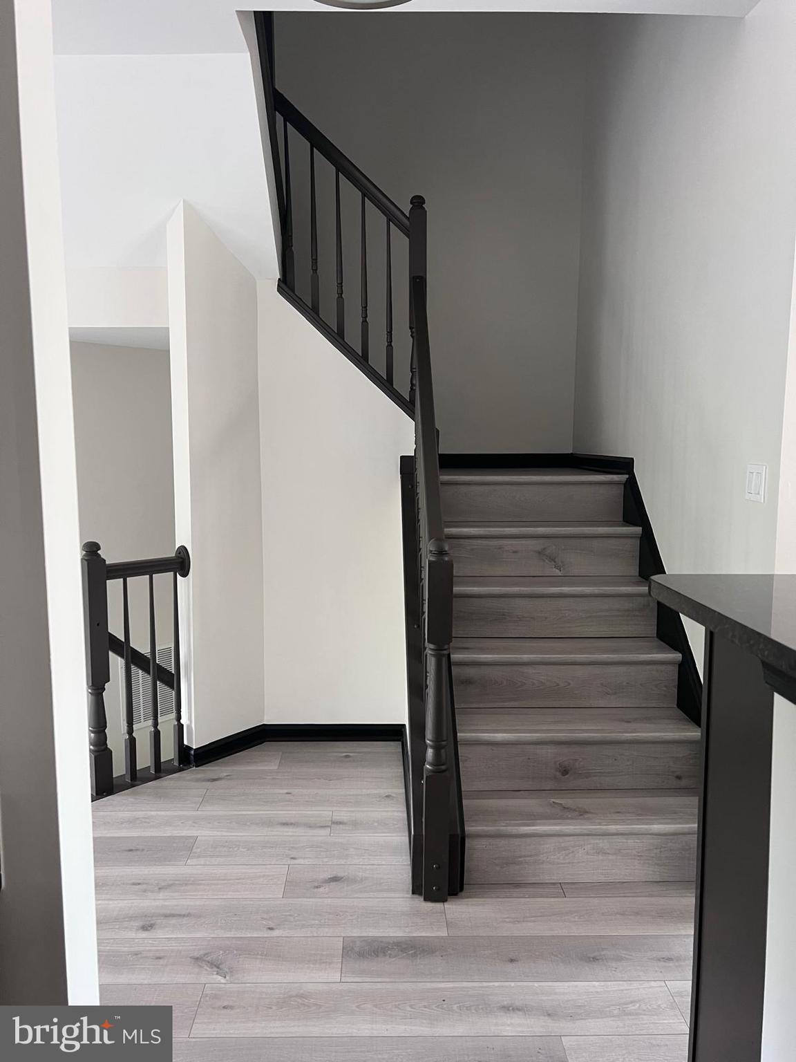 COLONNADE AT DULLES - Residential