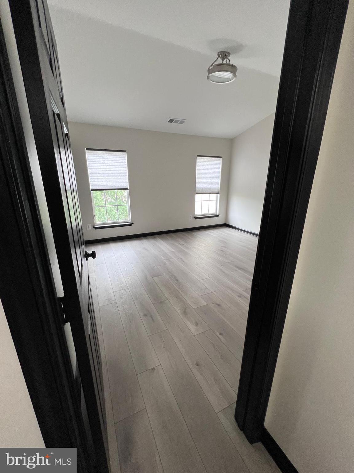 COLONNADE AT DULLES - Residential