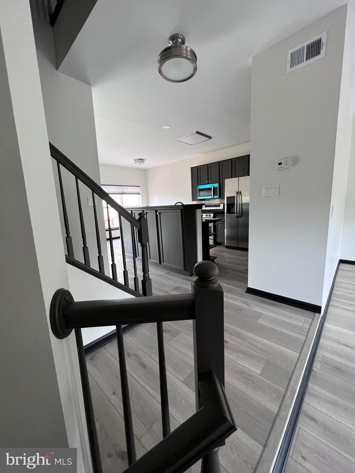 COLONNADE AT DULLES - Residential