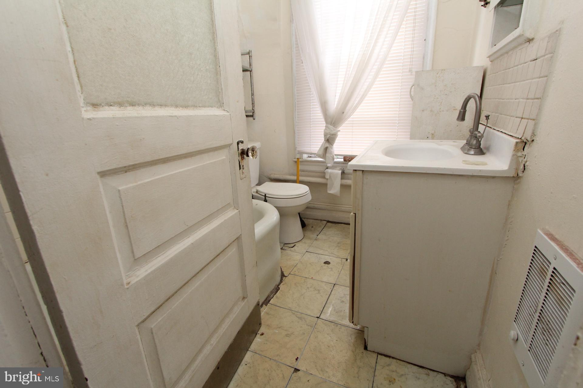 OVERBROOK PARK - Residential Income