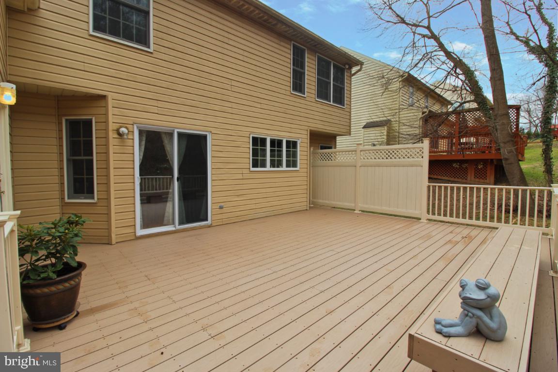 CROMWELL WOODS - Residential