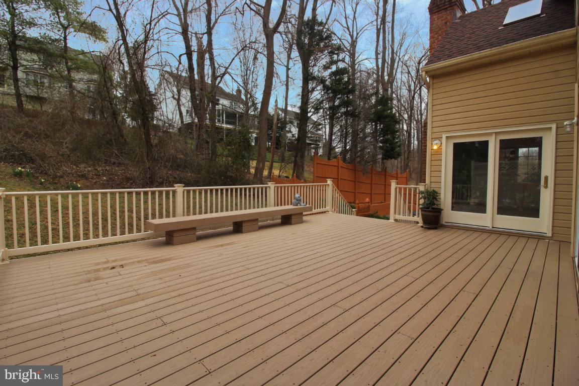 CROMWELL WOODS - Residential