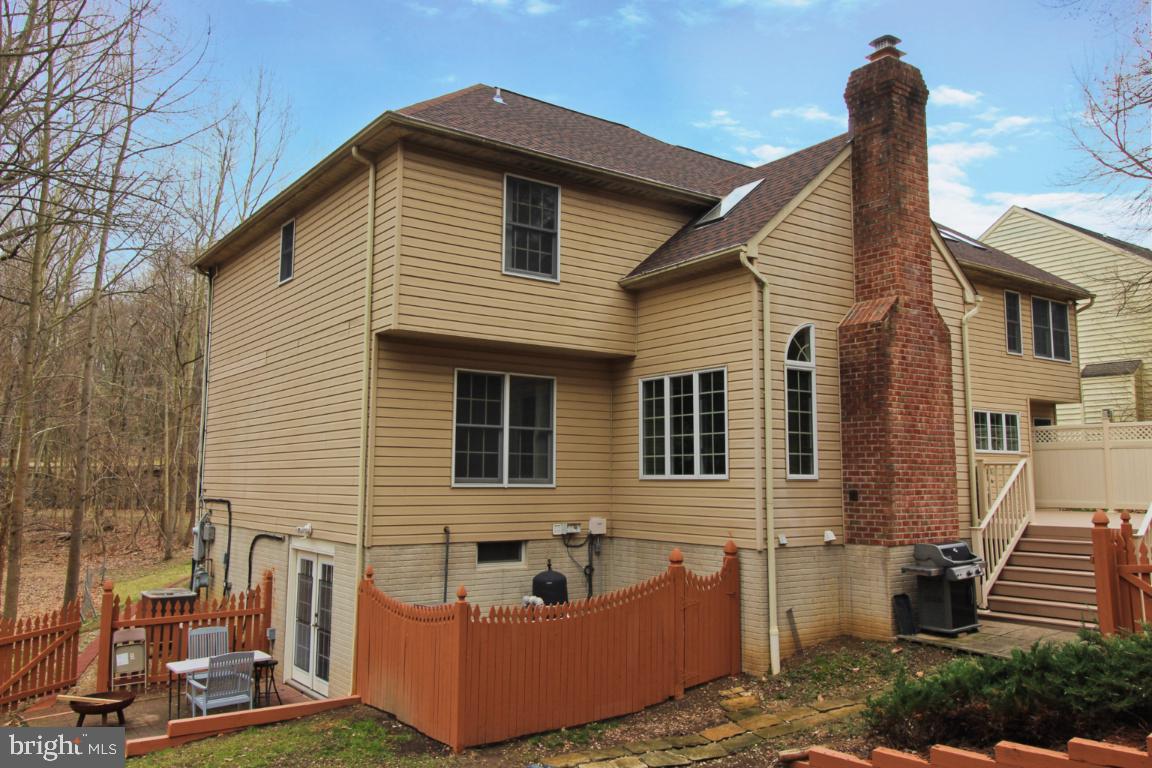 CROMWELL WOODS - Residential