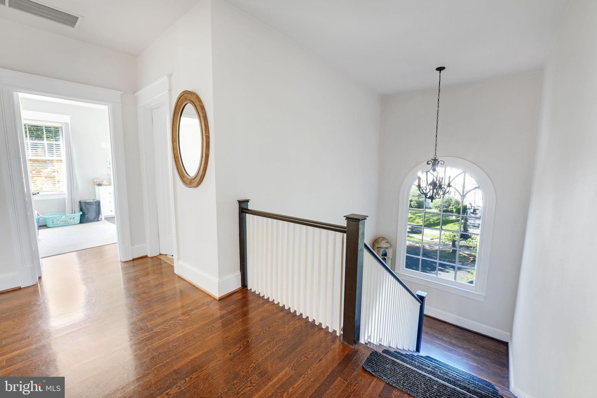 OBSERVATORY CIRCLE - Residential