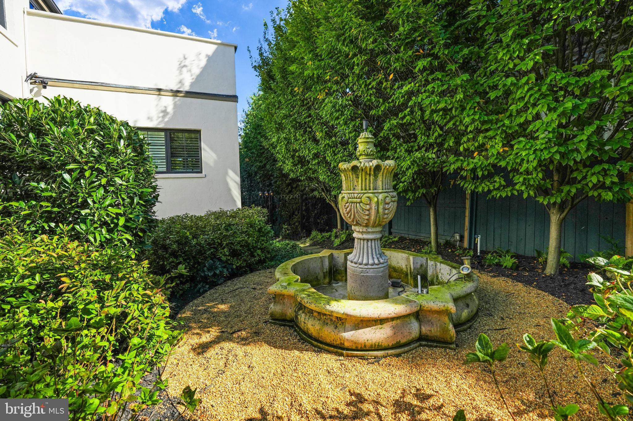 OBSERVATORY CIRCLE - Residential
