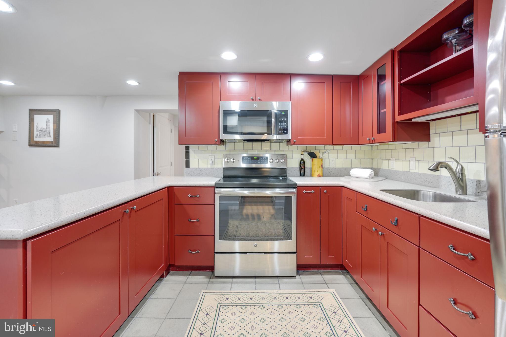 OBSERVATORY CIRCLE - Residential
