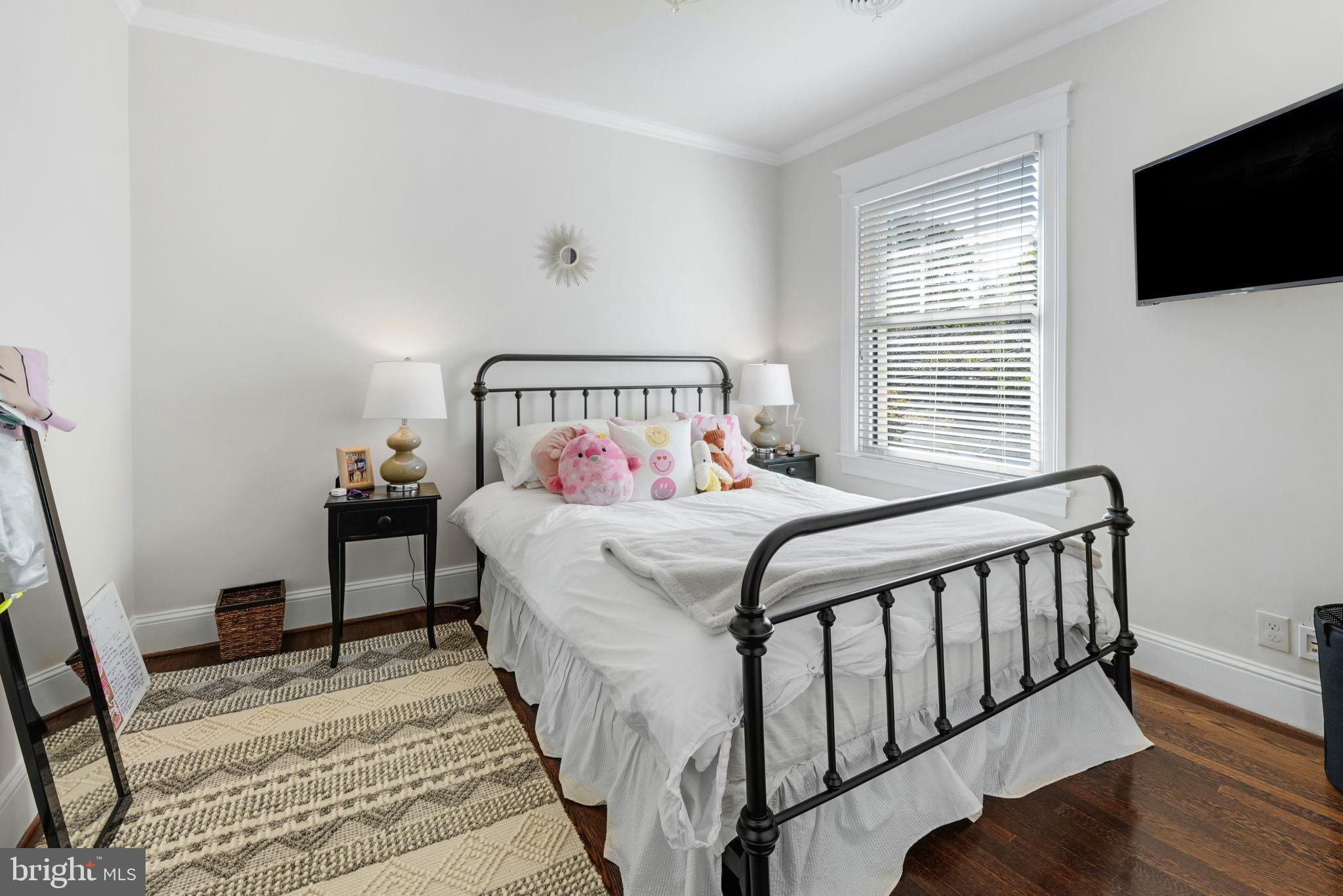 OBSERVATORY CIRCLE - Residential