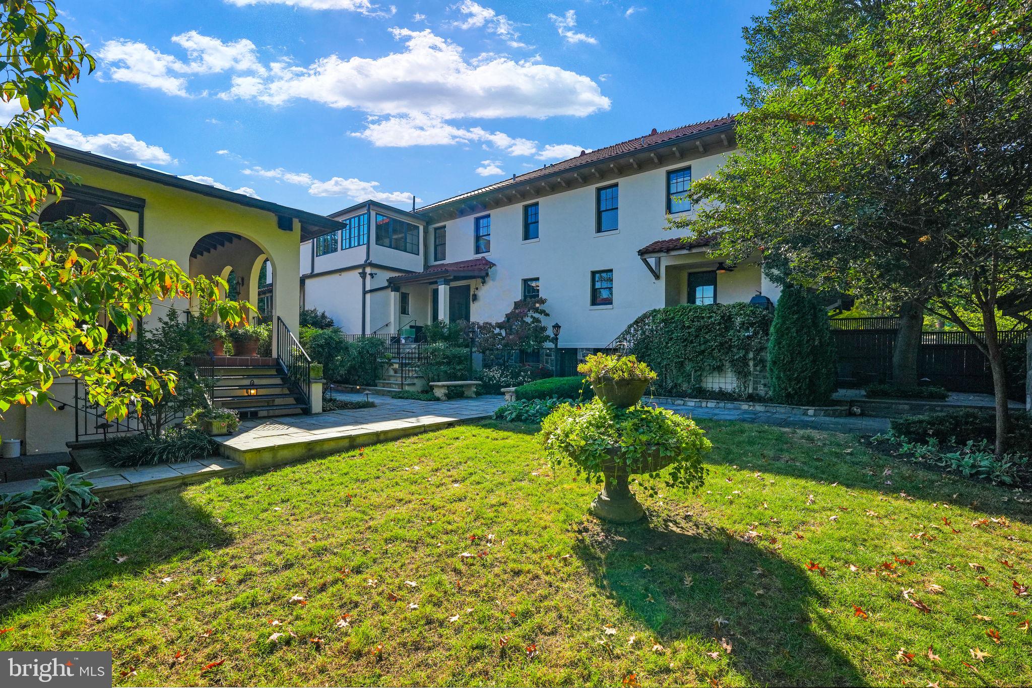 OBSERVATORY CIRCLE - Residential