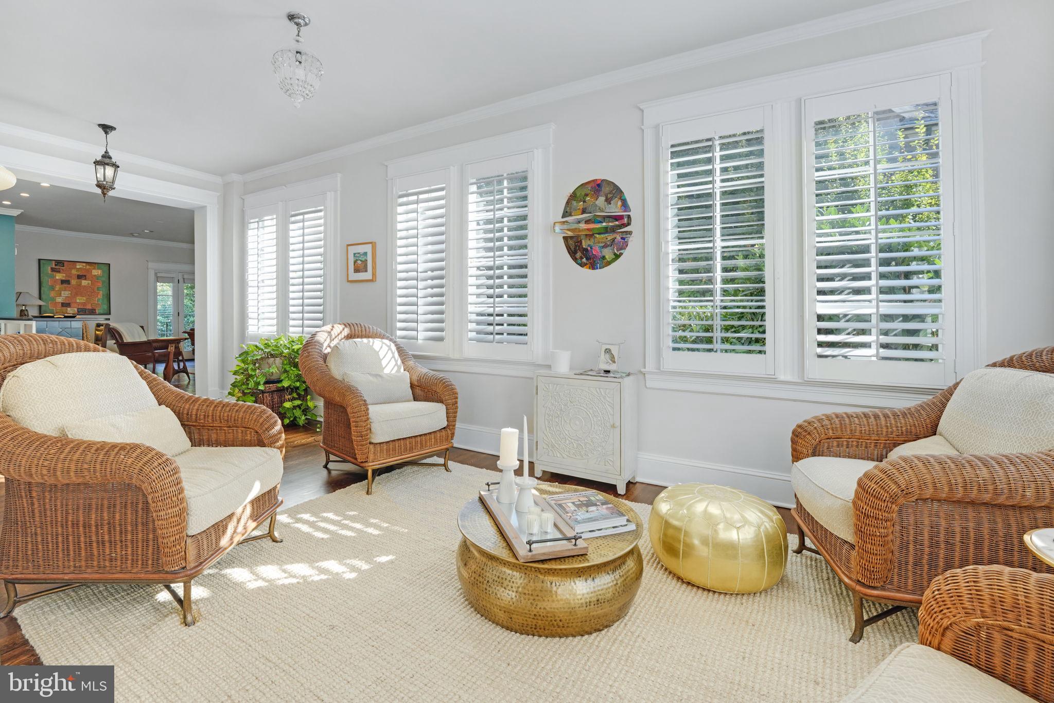 OBSERVATORY CIRCLE - Residential